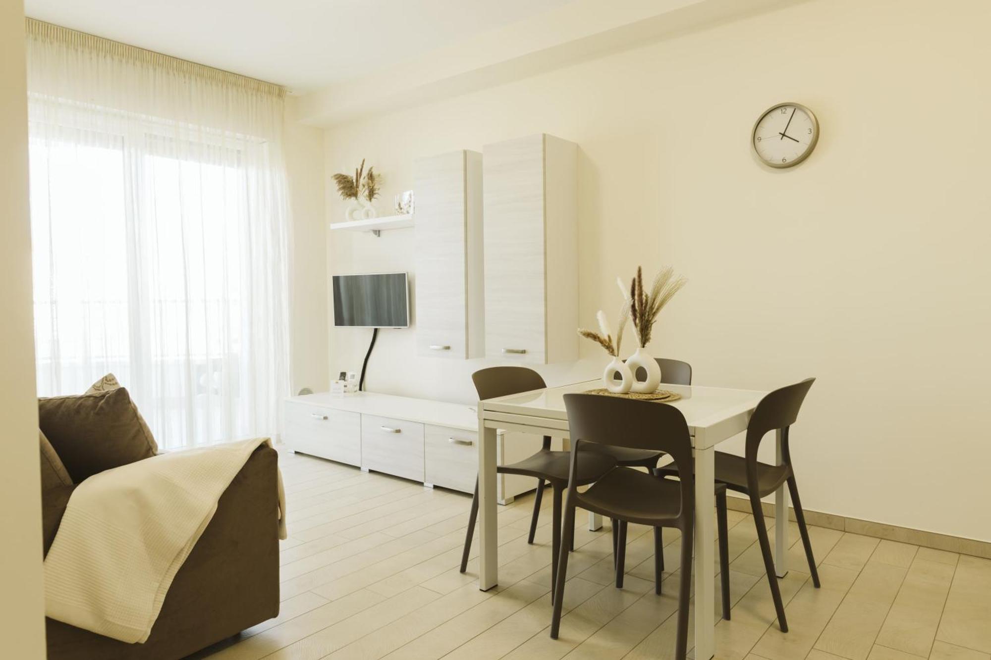 Residenze Roscioli Aparthotel โรเซโต เดญา อาบรูซซี ภายนอก รูปภาพ